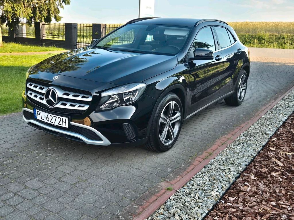 Image of Mercedes-Benz GLA 200