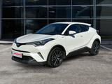 Toyota C-HR Hybrid Lounge - Toyota C-HR: Lounge