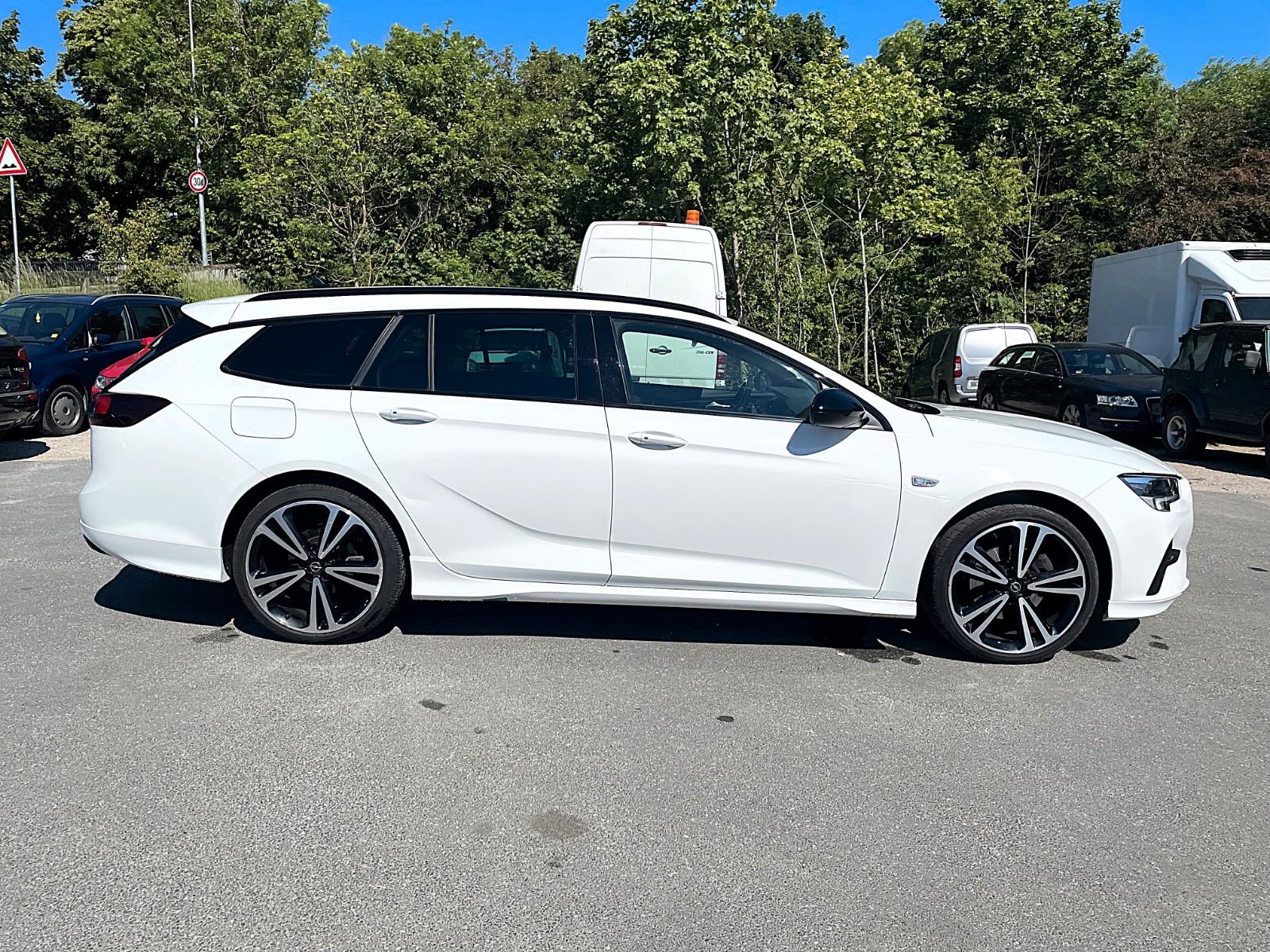 Opel Insignia B Sports TourerUltimate/OPC/20"/HEAD-UP