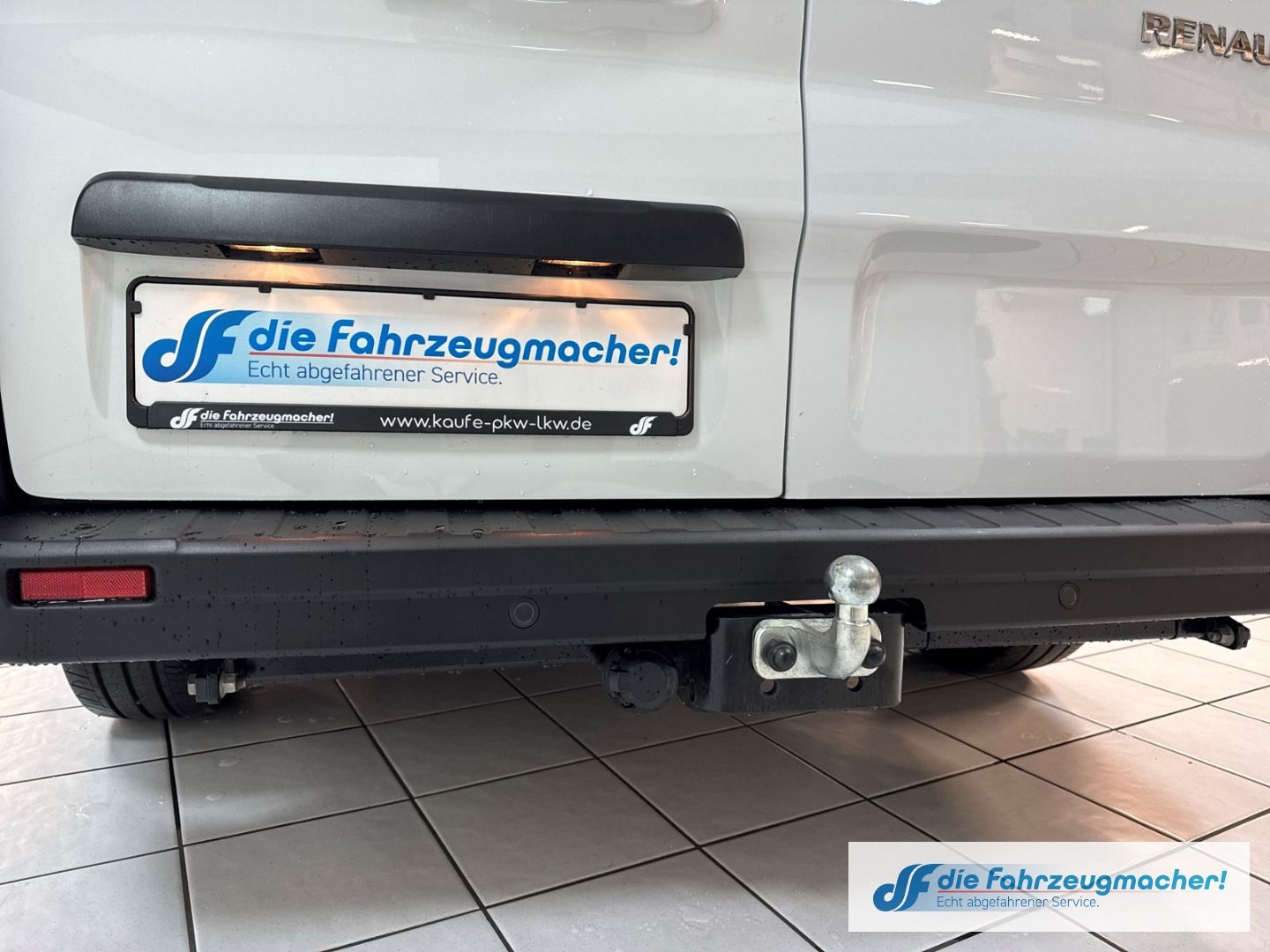 Fahrzeugabbildung Renault Trafic Kasten L1H1 3,0t Komfort LED SHZ Totwinke