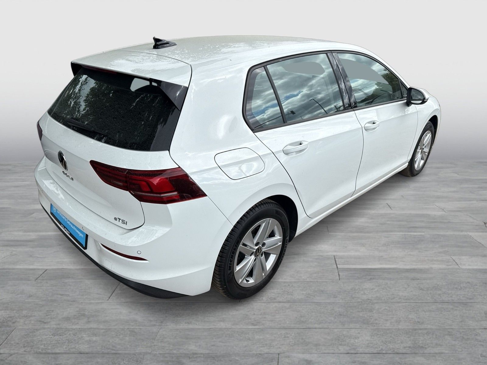 Volkswagen Golf VIII 1.5 eTSI LIFE ACC NAVI CARPLAY SITZHZ foto 5