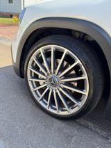 Mercedes-Benz GLB 35 AMG Mercedes-AMG GLB 35 4MATIC DCT Me... - Mercedes-Benz GLB 35 AMG: Automatik