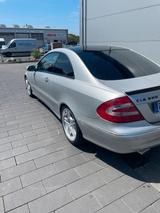 Mercedes-Benz CLK 500 Avantgarde - Mercedes-Benz CLK 500: Coupe