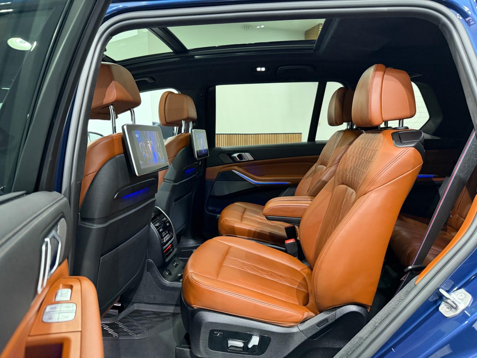 BMW X7 M50 d xDrive 6-SITZER PANO+TV+LUFT+LASER+HUD