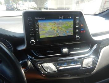 Toyota C-HR - 4