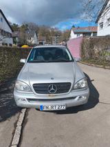 Mercedes-Benz ML 270 CDI - - gebrauchte Mercedes-Benz ML-Klasse aus dem Jahr 2002