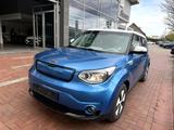 Kia Soul EV Play Navi Temp R.Cam SHZ - gebrauchte Kia Soul aus dem Jahr 2016