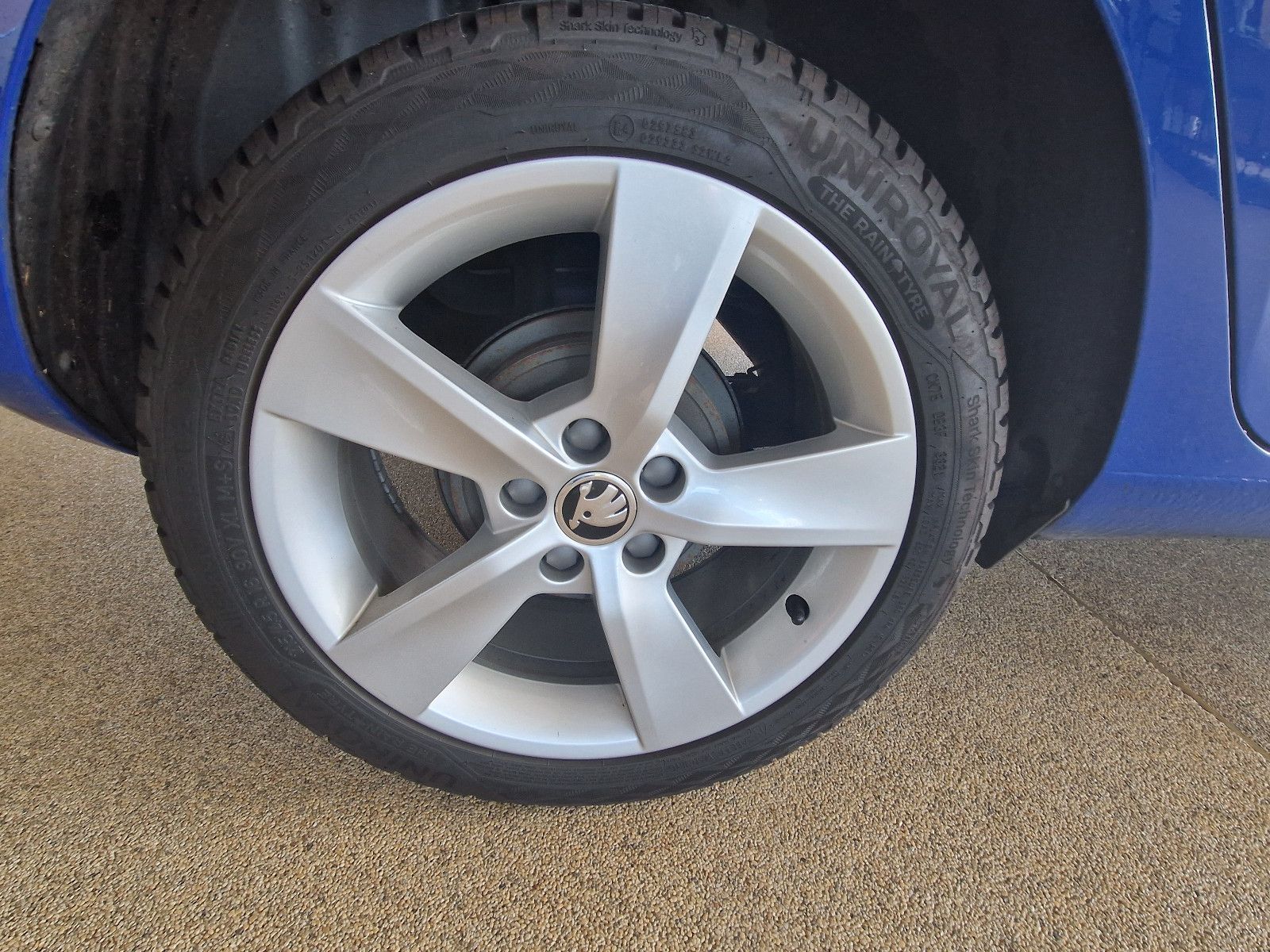 Fahrzeugabbildung SKODA Fabia 1.0l MPI 55kW Cool Plus, PDC,SHZ