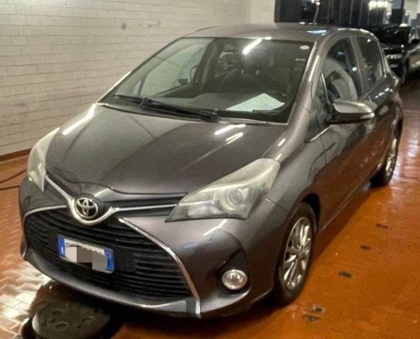 Toyota TOYOTA Yaris 1.4 D-4D 5 porte Cool