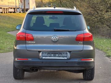 Volkswagen Tiguan - 5