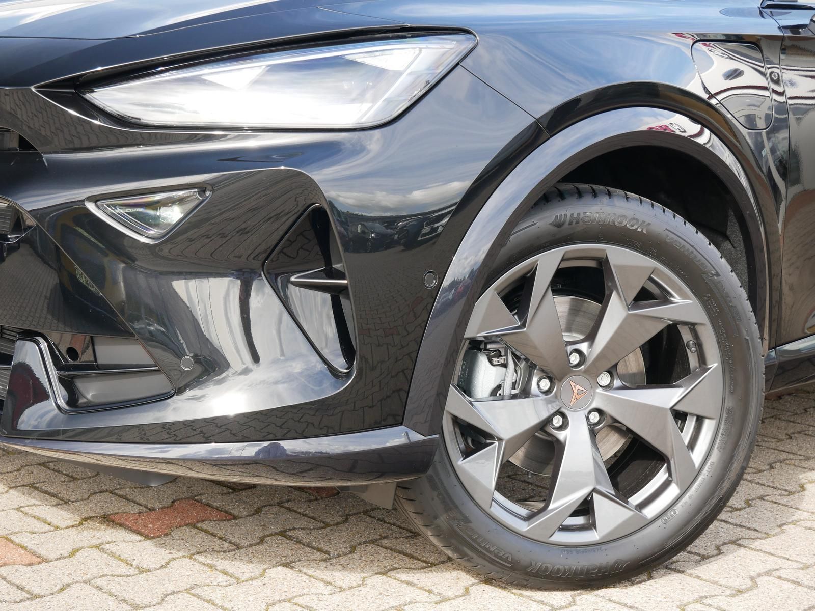 Cupra FORMENTOR 1.5 E-HYBRID AHK+360°+MATRIX+TOTW.+ACC imagem 3