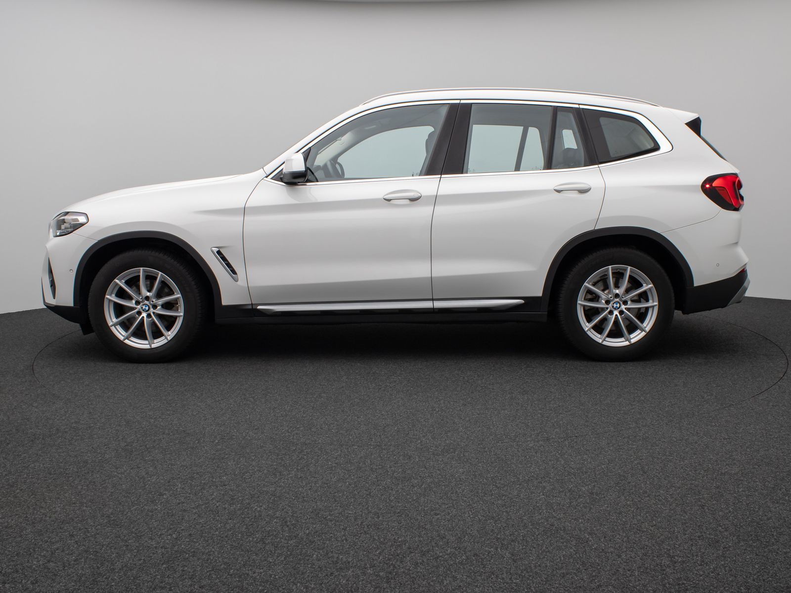 Fahrzeugabbildung BMW X3 xD20d Kamera DAB Leder Lenkradheizg Sport LED