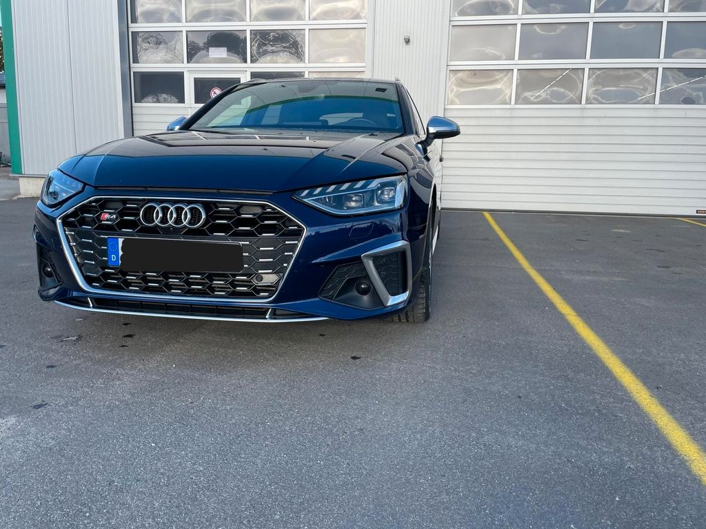 Image of Audi S4