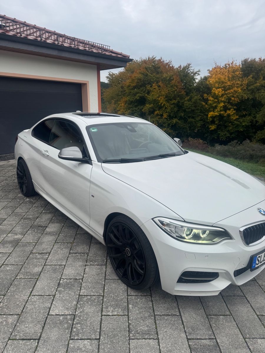 BMW M235i xDrive Steptronic Coupé -