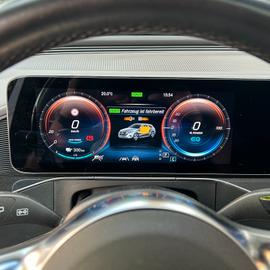 صورة 10 لـ 2020 Mercedes-BENZ EQC