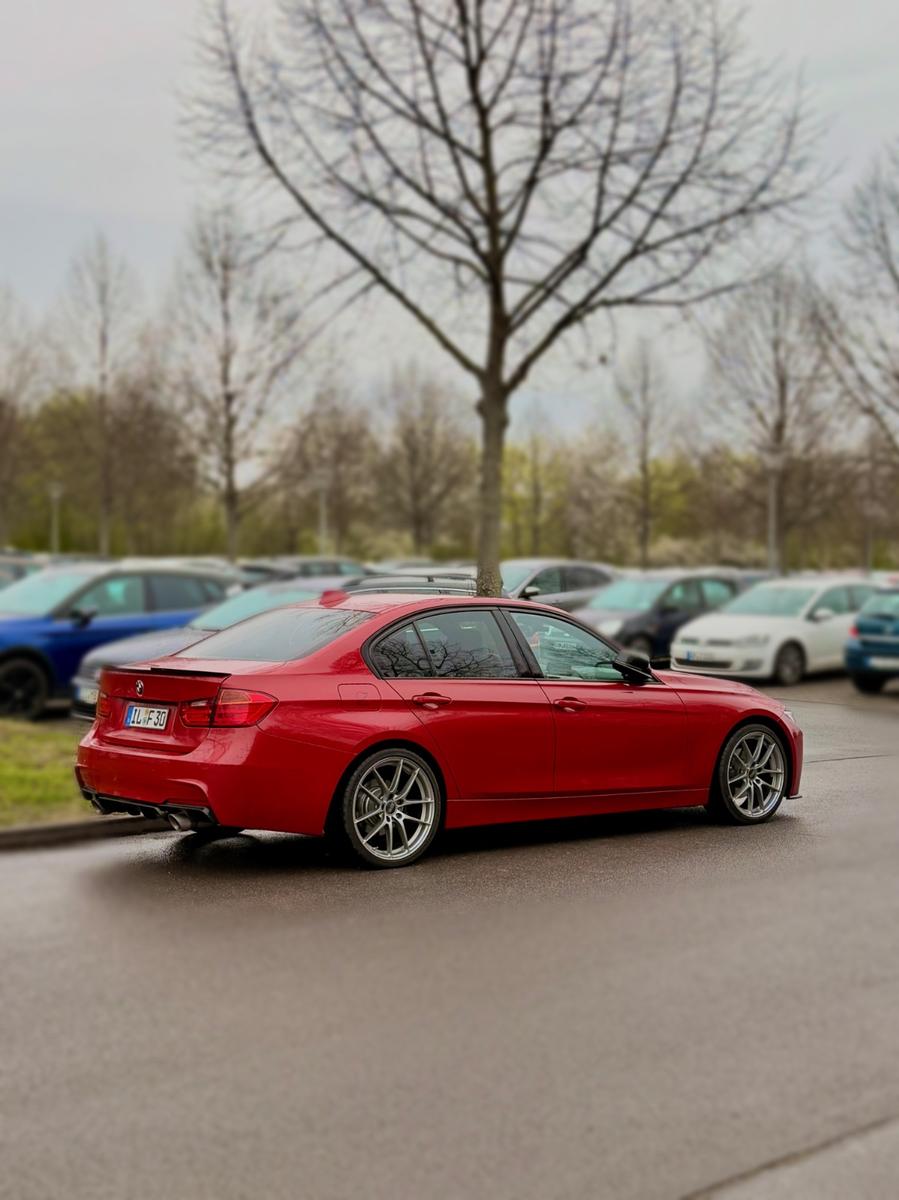BMW 328i F30 | 245 PS | Automatik | OZ | Bastuck
