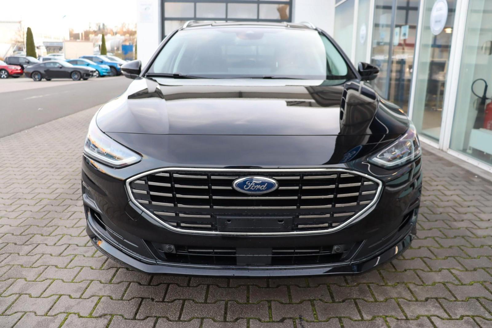 Ford Focus Titanium X 1.0 EcoBoost AKTION 2,99% FIN*