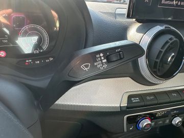 Bild 10 Audi Q2 35 TFSI S line S tronic +M-LED+KAMERA+PANO.+