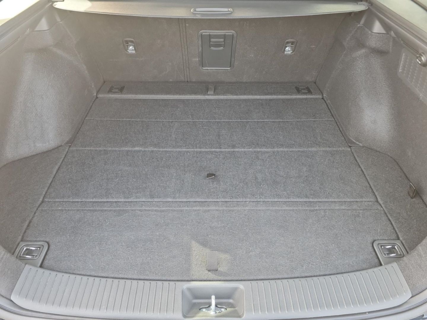 Fahrzeugabbildung Hyundai i30 ADVANTAGE 1.0 T-GDI KLIMA+PDC+KAMERA+SHZ+ACA