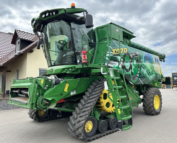 John Deere T670 + John Deere 630X Schneidwerk