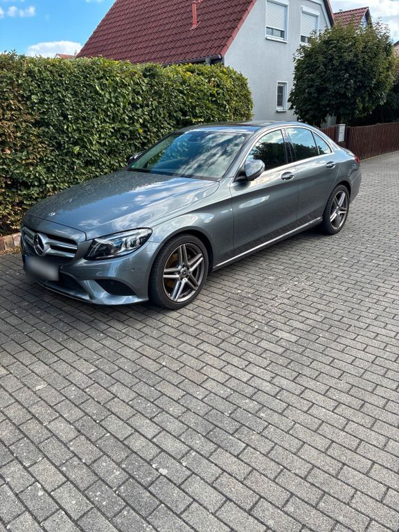 Image of Mercedes-Benz C 200