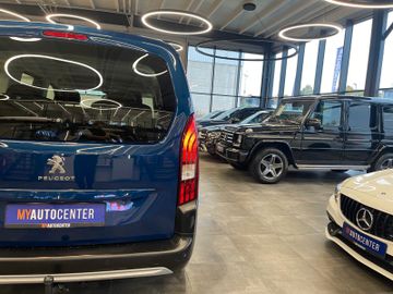 MYAUTOCENTER – Gebraucht- und Jahreswagen mit Werkstattservice in Pfaffenhofen Peugeot Rifter Allure L2*2. Hand*AHK*Klima*Navi*7-Sitzer