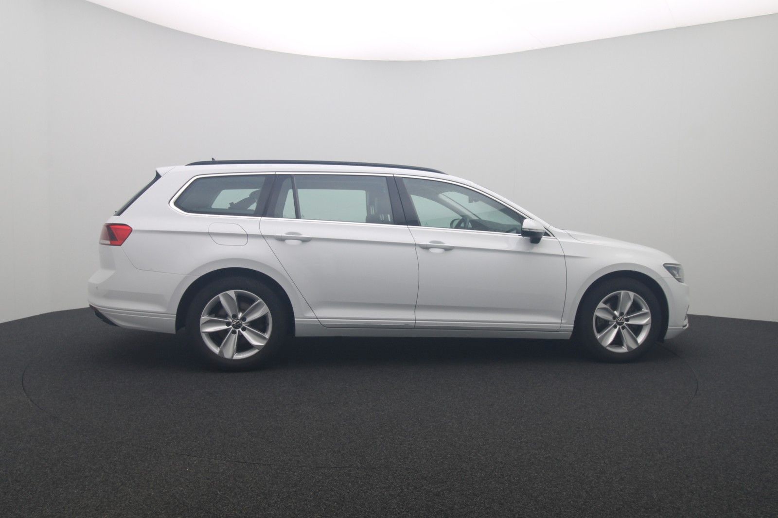 Fahrzeugabbildung Volkswagen Passat Variant 2.0 TDI Business