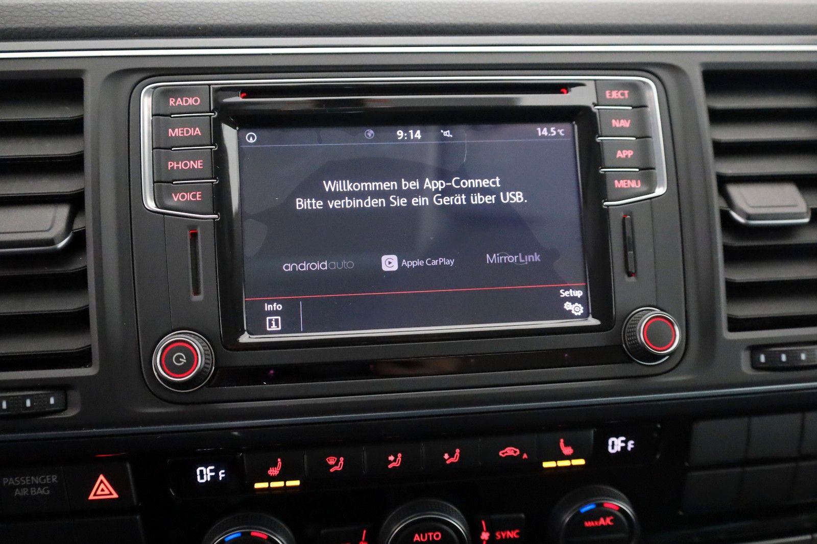 Fahrzeugabbildung Volkswagen T6 Multivan Comfortline Navi,SH,PDC,Kamera,AHK