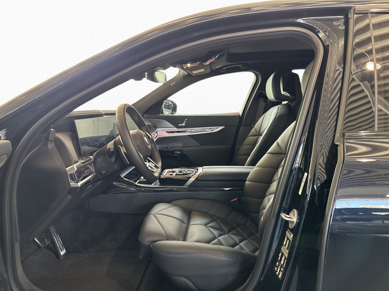 BMW 740 - Bild 17