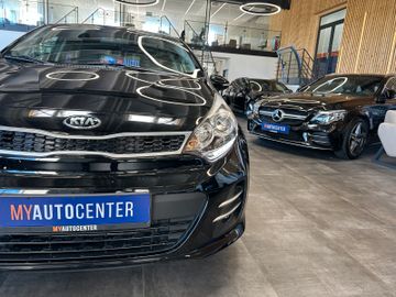 MYAUTOCENTER – Gebraucht- und Jahreswagen mit Werkstattservice in Pfaffenhofen Kia Rio Dream Team *Navi*Klima*Sitzh*Lenkradhz*