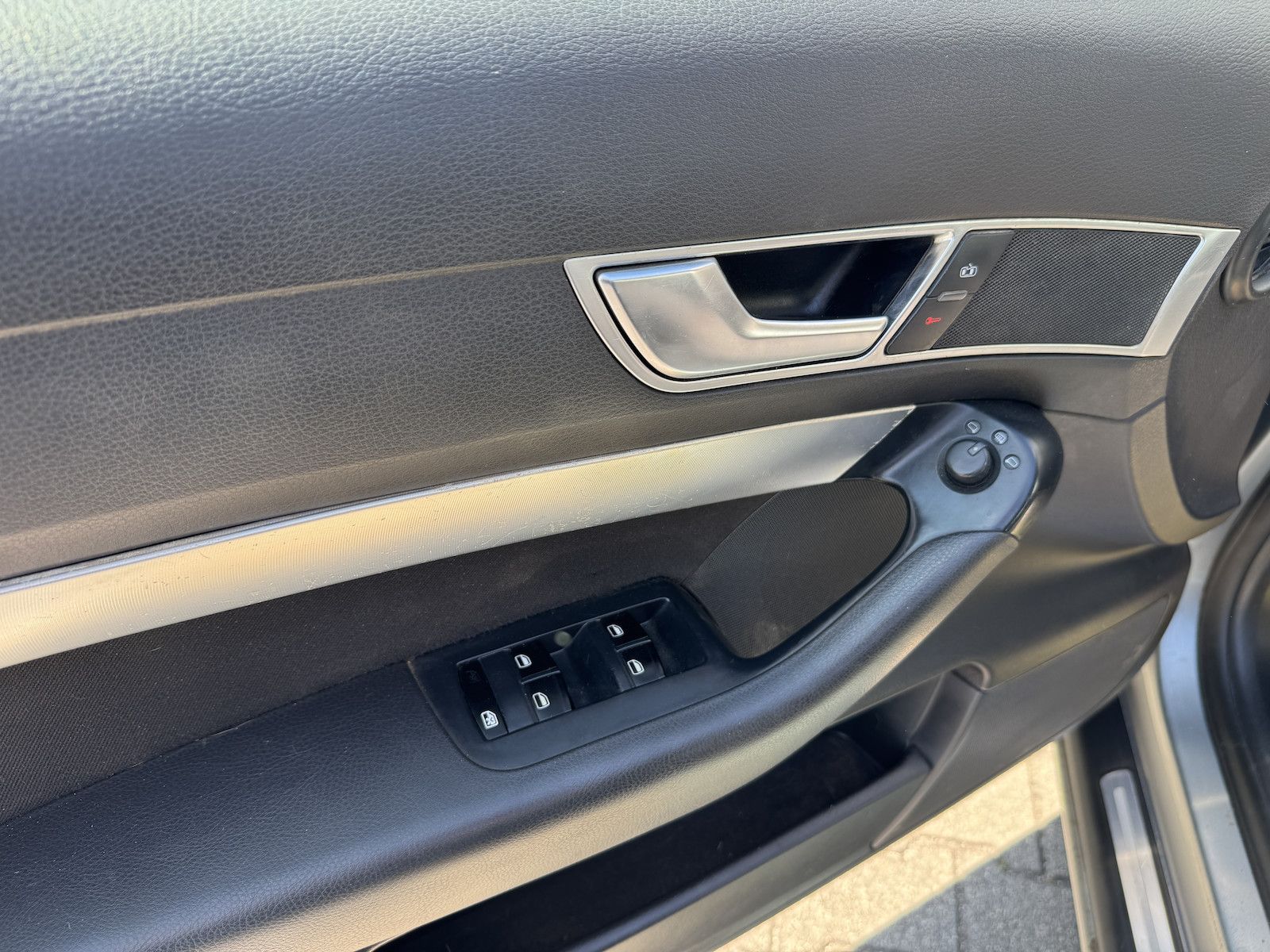 Fahrzeugabbildung Audi A6 2.0 TDI AhK /Navi/ Temp/ Sitzheiz