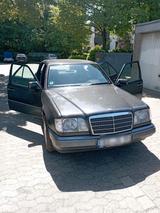 Mercedes-Benz Merzedes Benz E200 - Mercedes-Benz E 200 in Braunschweig