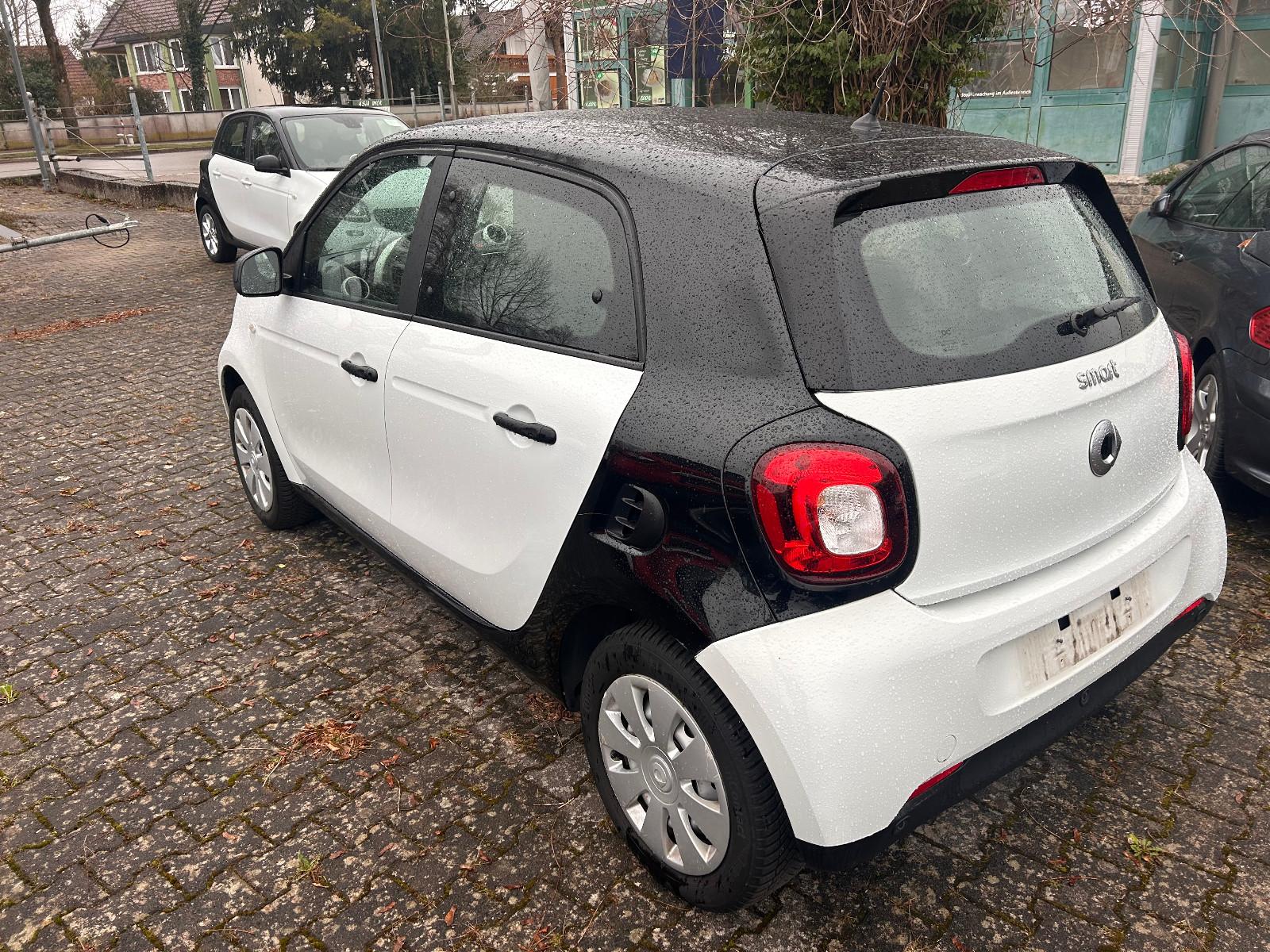 Smart ForFour 1.0 52kW Automatic  Klima