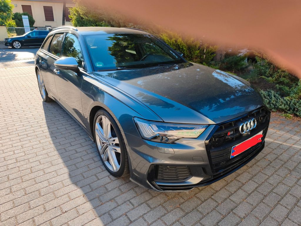 Image of Audi S6