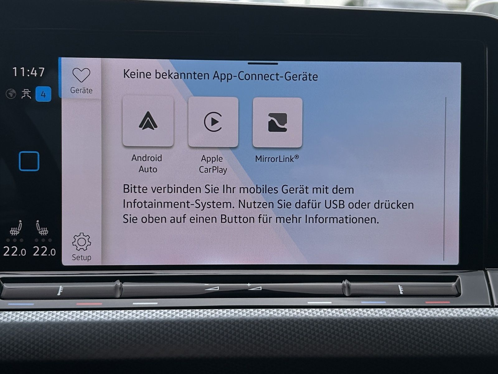 Fahrzeugabbildung Volkswagen Golf VIII TDI Active DSG LED Navi AHK ACC RFK SH