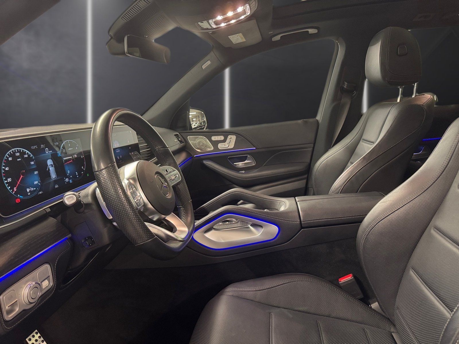 Fahrzeugabbildung Mercedes-Benz GLE 400 d 4M*AMG*Airmatic*Pano*360*AHK*Multibeam