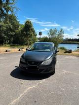 Seat Ibiza ST Typ 6J 86 PS TÜV Neu - Seat Ibiza: J6