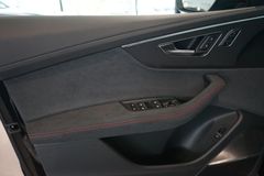 AUDI RSQ8 performance | B&O Advanced | Carbon | 305 AUDI RSQ8 performance | B&O Advanced | Carbon | 305