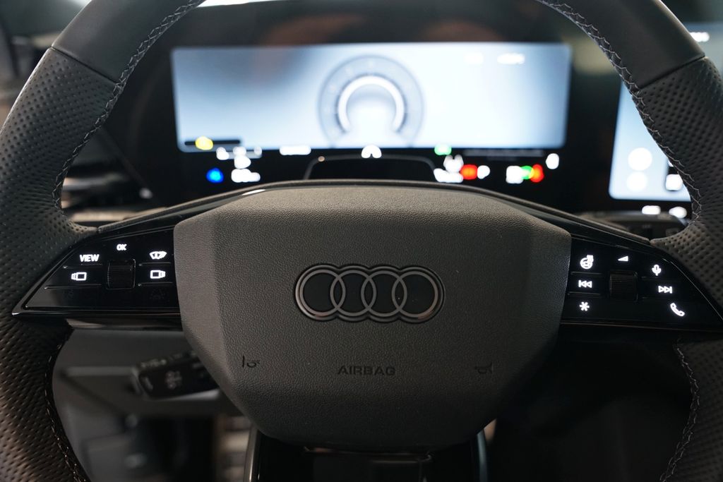 AUDI SQ5 Sportback TFSI | Pano | Carbon | Tech pro AUDI SQ5 Sportback TFSI | Pano | Carbon | Tech pro