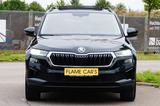 Skoda Karoq Tour*VOLL DIGITAL*LED*Navi*Panorama*AHK - Skoda Karoq: Tour