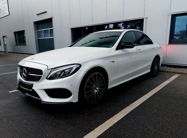 MERCEDES-BENZ C 400 4MATIC AMG [MB Scheckheft Garantie TÜVneu]
