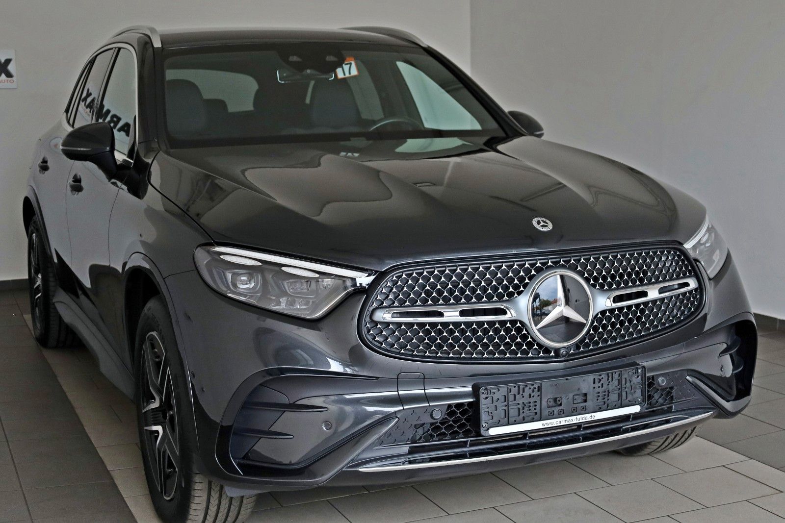 Fahrzeugabbildung Mercedes-Benz GLC 300 e 4M,AMG-line,Navi,LED,SH,Kamera,ACC +WR