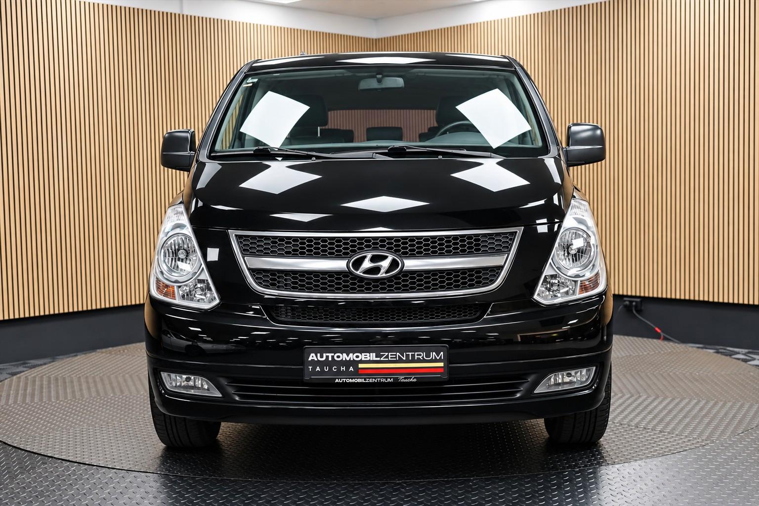 Hyundai H-1 2.5 CRDi Travel Premium +8-SITZER+LEDER+SHZ+