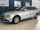 Audi A4 Avant 2.0 TDI Automatik Xenon Navi AHK S-Heft - Audi A4: Silber, Kombi