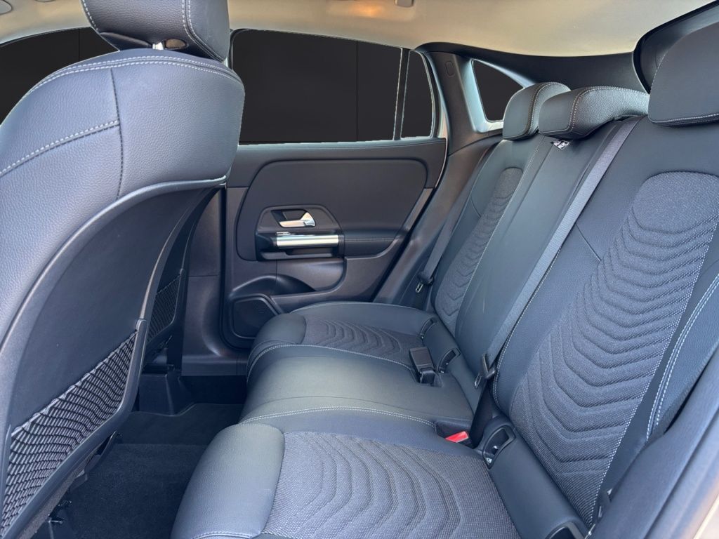 Mercedes-Benz GLA 250 e Progressive Advanced LED Kamera AHK foto 13