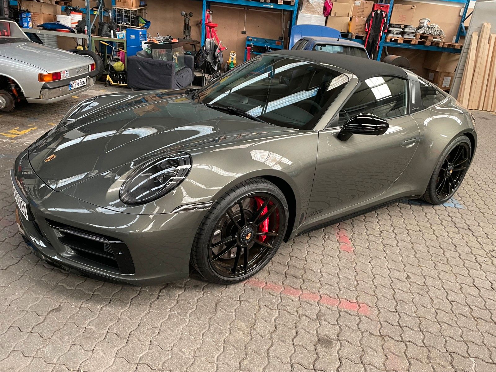 PORSCHE 992 Targa 4 GTS Targa GTS