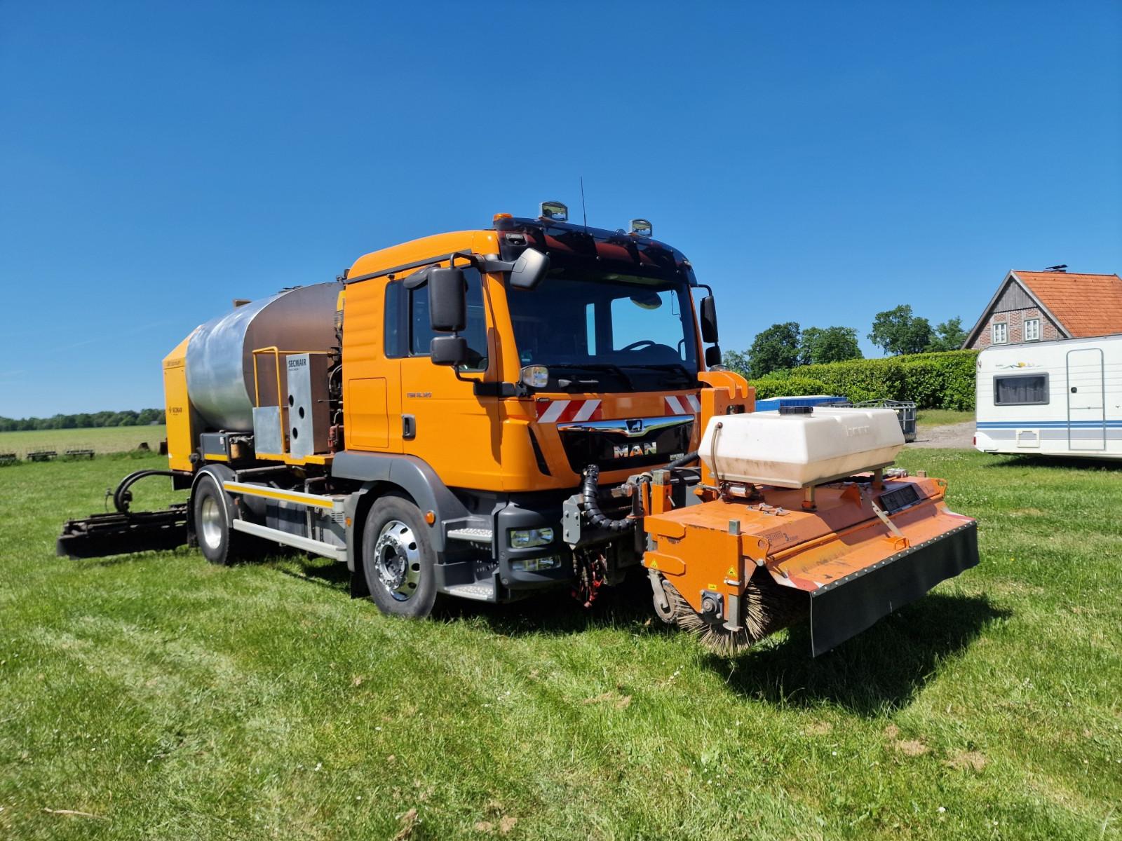 Andere MAN 18.320 Asphaltsprayer Breining Secmair
