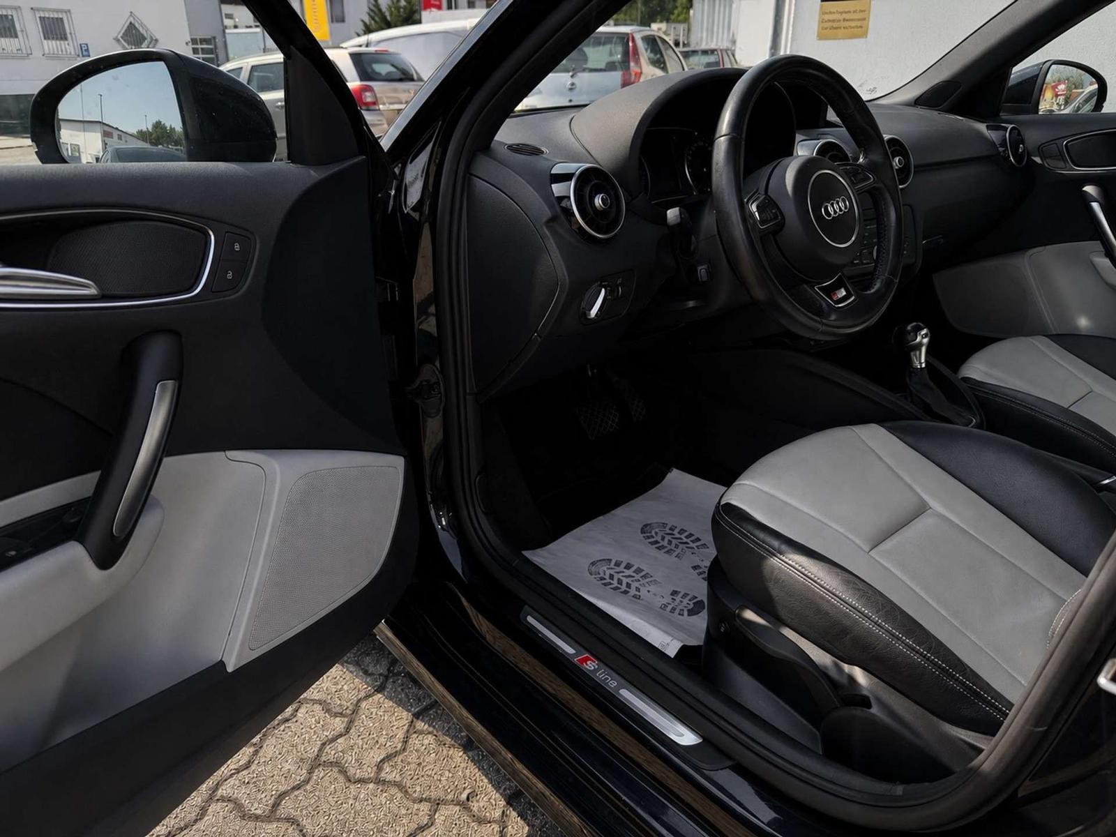 Audi A1 S-LINE