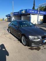 BMW 320i Coupé  - BMW 320 aus 2007: Coupe