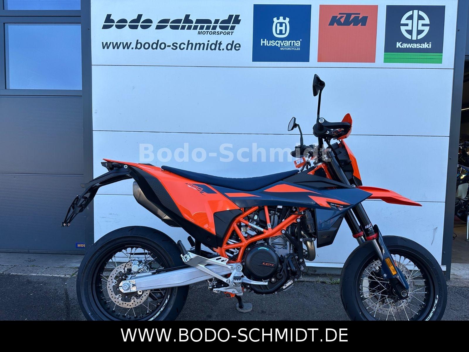 KTM 690 SMC R 2026 sofort lieferbar